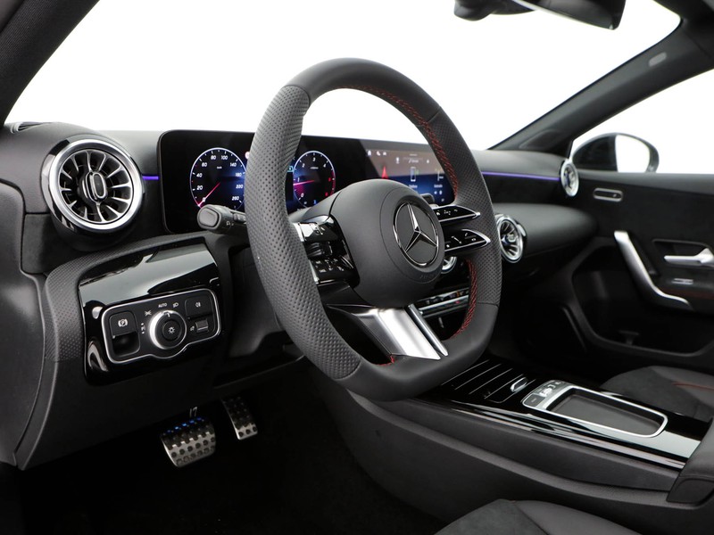 Mercedes Classe A 180 d amg line advanced plus auto diesel grigio