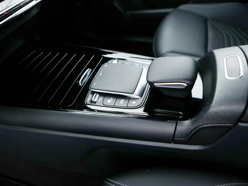 Mercedes GLB 180 d sport plus auto diesel nero