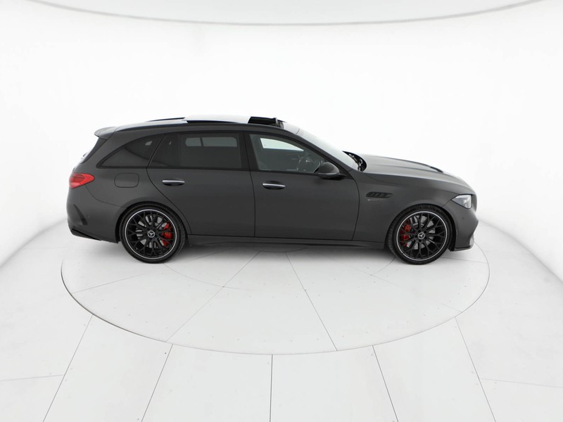 AMG Classe C c sw amg 63 s e performance premium plus auto ibrido nero