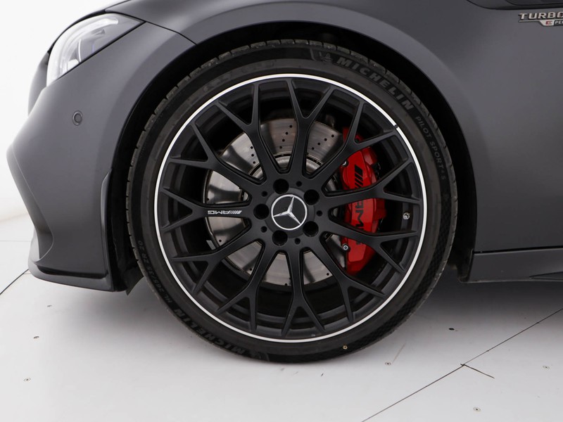 AMG Classe C c sw amg 63 s e performance premium plus auto ibrido nero