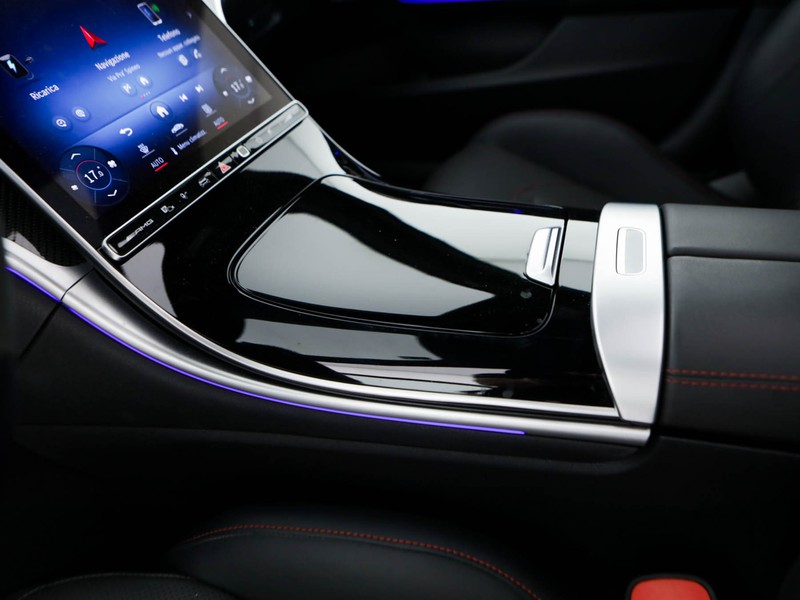 AMG Classe C c sw amg 63 s e performance premium plus auto ibrido nero