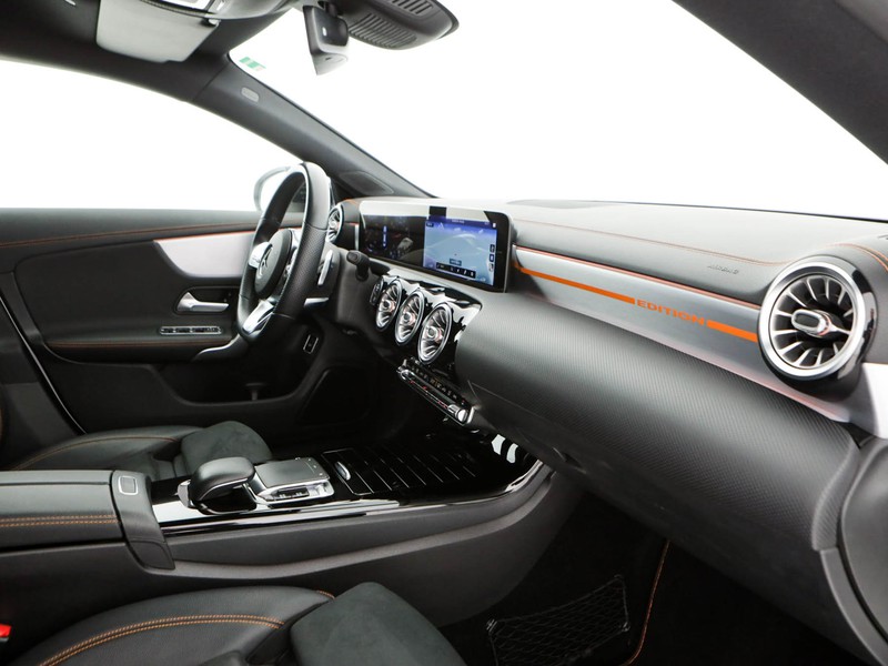 Mercedes CLA Coupè coupe 180 edition1 auto benzina bianco