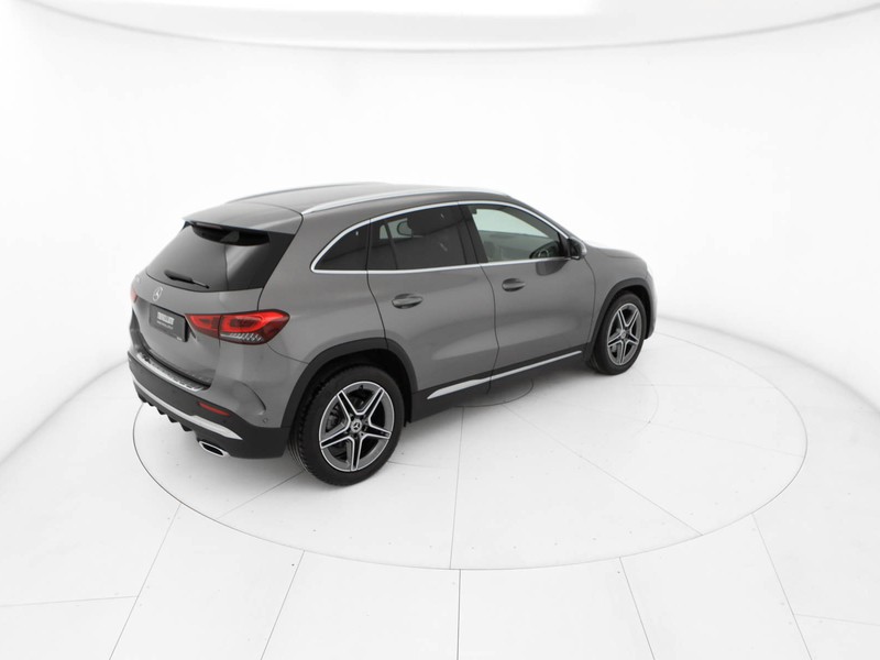 Mercedes GLA 200 d premium auto diesel grigio