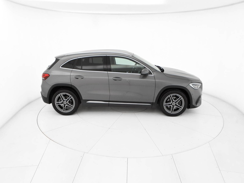 Mercedes GLA 200 d premium auto diesel grigio