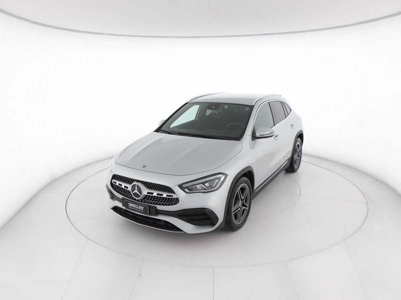 Mercedes GLA 200 premium auto diesel argento