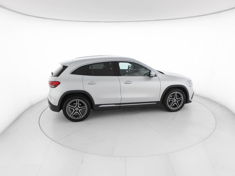 Mercedes GLA 200 premium auto diesel argento