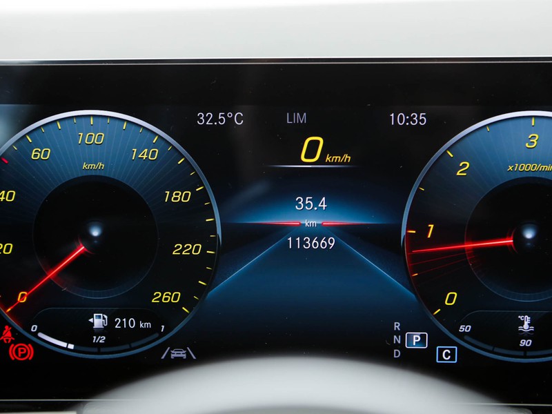 Mercedes GLA 200 premium auto diesel argento