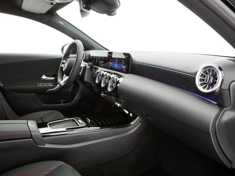 Mercedes Classe A 180 d amg line advanced plus auto diesel nero