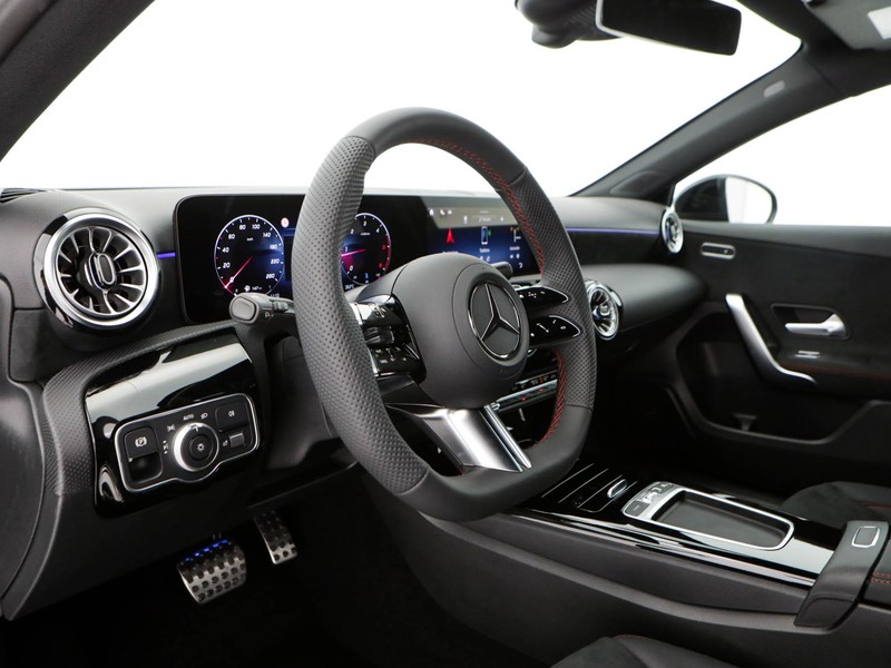 Mercedes Classe A 180 d amg line advanced plus auto diesel nero