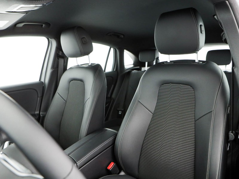 Mercedes GLA 250 e phev (eq-power) sport plus auto ibrido grigio