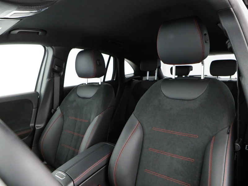Mercedes GLA 250 e phev (eq-power) premium auto