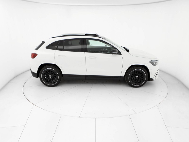 Mercedes GLA 200 d amg line advanced plus 4matic auto