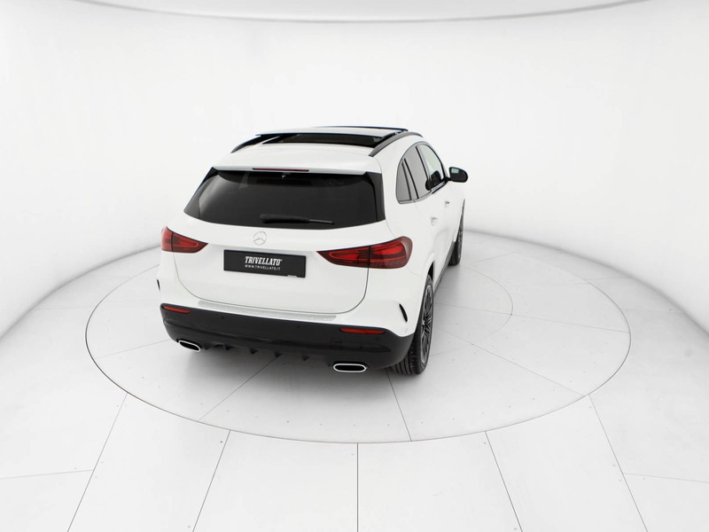 Mercedes GLA 200 d amg line advanced plus 4matic auto