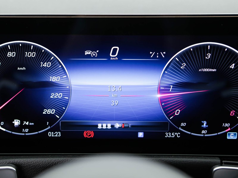 Mercedes GLB 200 d amg line advanced plus 4matic auto