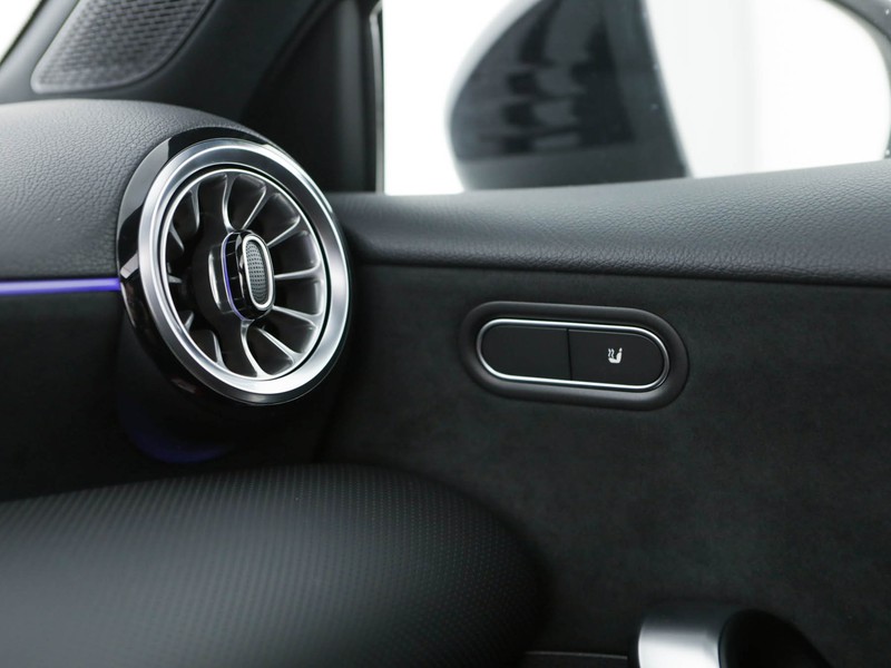 Mercedes Classe A 180 d amg line advanced plus auto