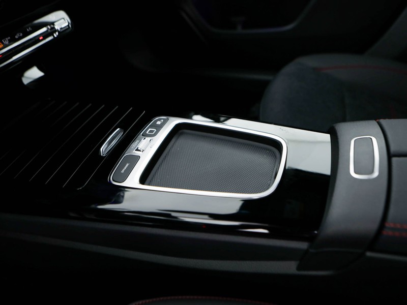 Mercedes Classe A 180 d amg line advanced plus auto