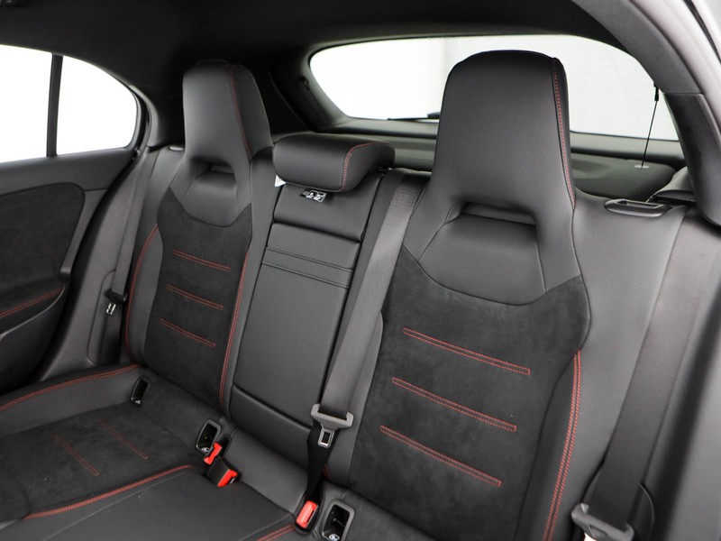 Mercedes Classe A 180 d amg line advanced plus auto