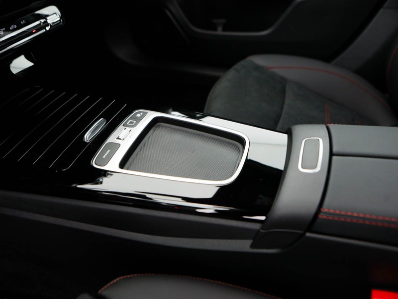 Mercedes Classe A 180 d amg line advanced plus auto