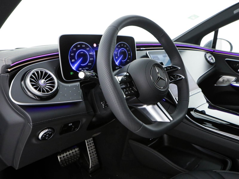 Mercedes EQE 300 premium plus