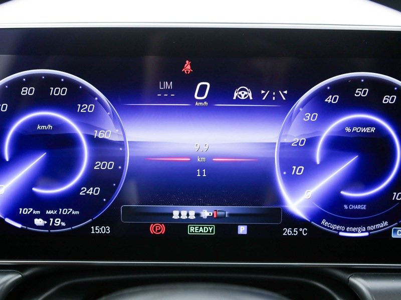 Mercedes EQE 300 premium plus