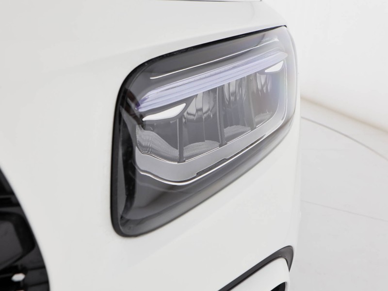 Mercedes GLB 180 d amg line advanced plus auto diesel bianco