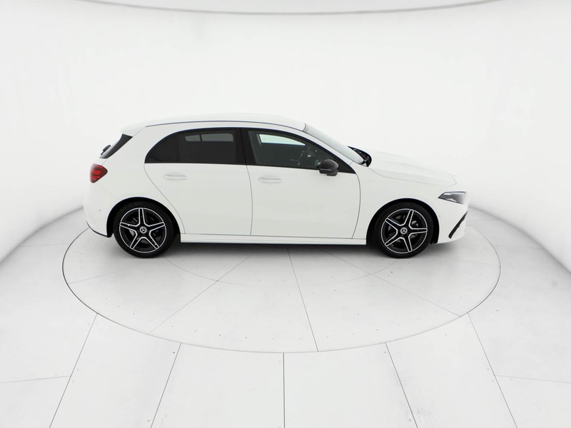 Mercedes Classe A 180 d amg line premium auto
