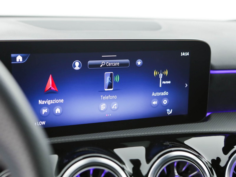 Mercedes Classe A 180 d amg line premium auto