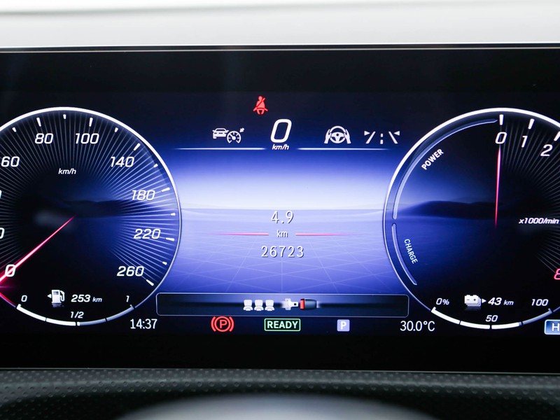 Mercedes Classe A 250 e phev amg line premium auto