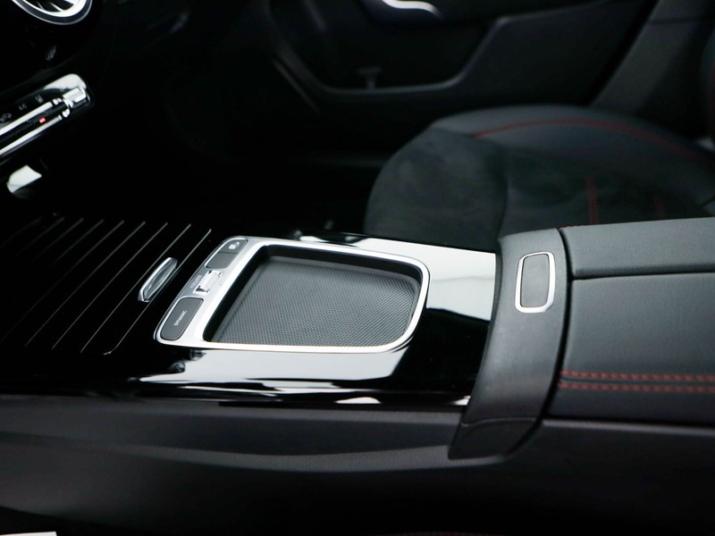Mercedes Classe A 250 e phev amg line premium auto