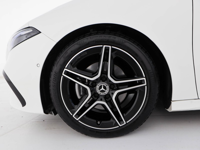 Mercedes Classe A 180 amg line advanced plus auto ibrido bianco