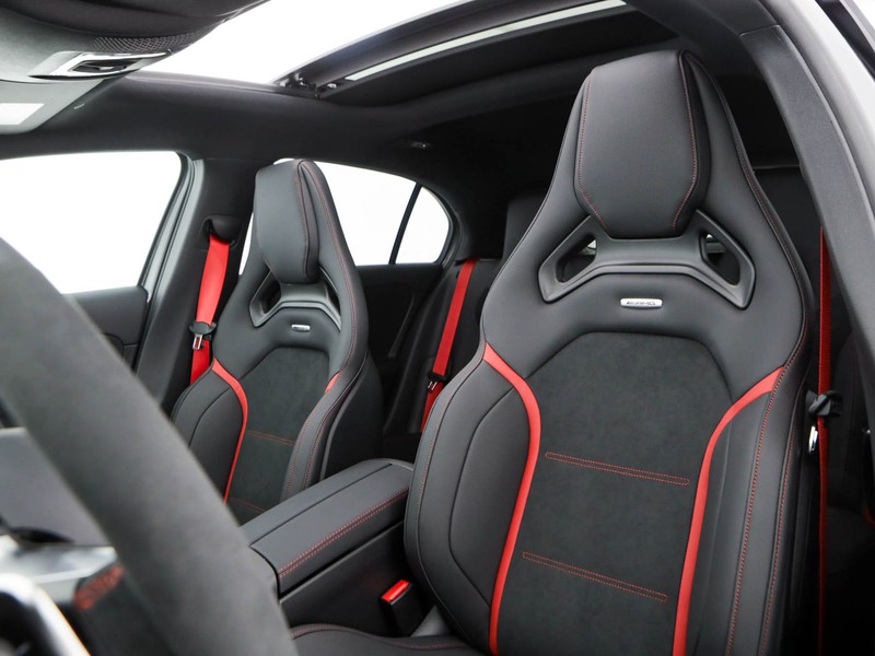 AMG Classe A a amg 35 amg line premium 4matic auto