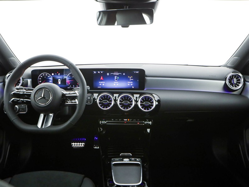 Mercedes Classe A 180 d amg line advanced plus auto
