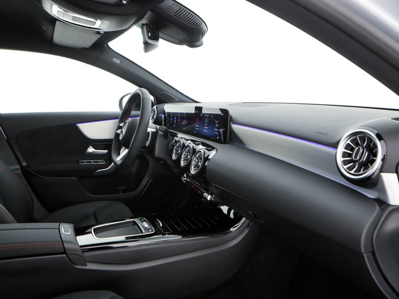 Mercedes Classe A 180 d amg line advanced plus auto