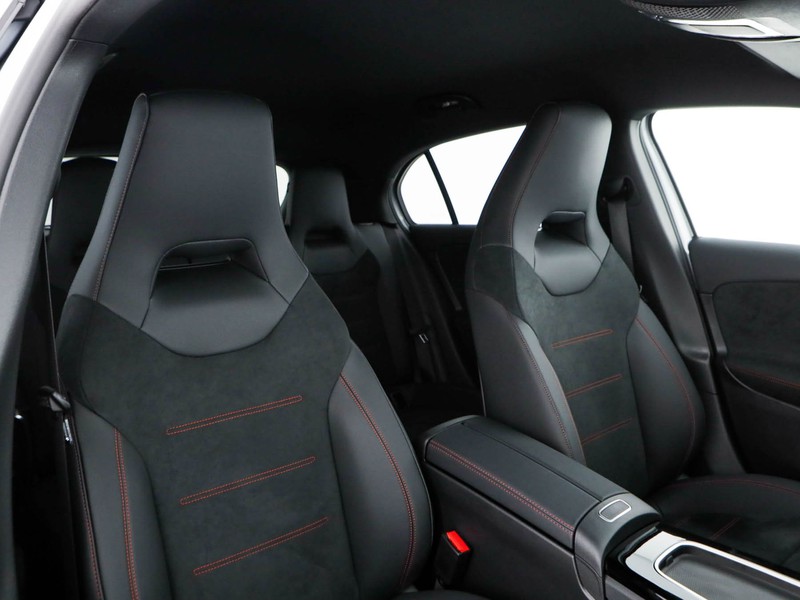 Mercedes Classe A 180 d amg line advanced plus auto