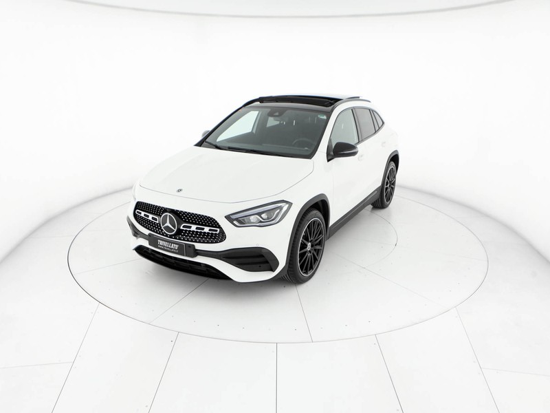 Mercedes GLA 250 e phev (eq-power) premium auto ibrido bianco