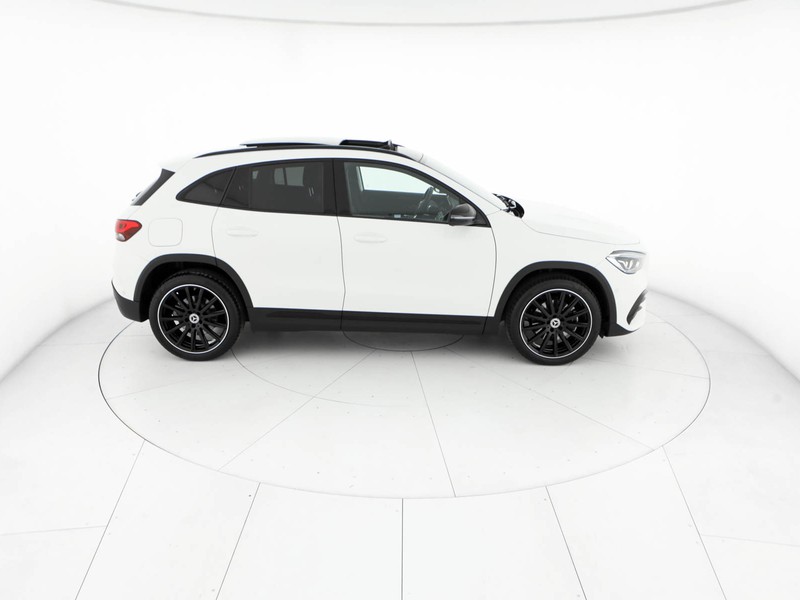 Mercedes GLA 250 e phev (eq-power) premium auto ibrido bianco