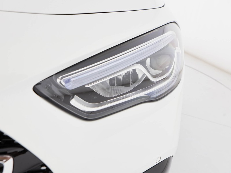 Mercedes GLA 250 e phev (eq-power) premium auto ibrido bianco