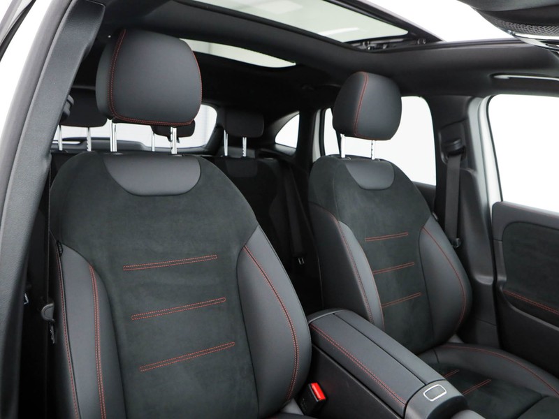 Mercedes GLA 250 e phev (eq-power) premium auto ibrido bianco