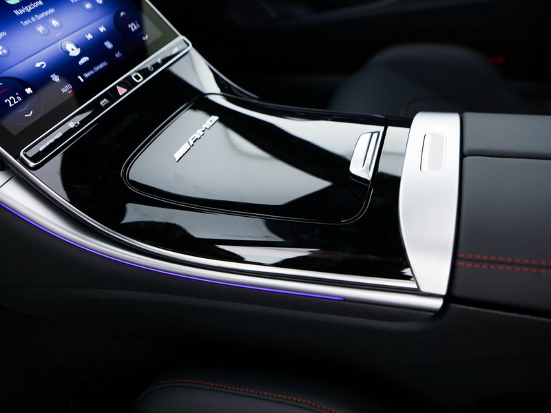 AMG CLE coupe amg 53 premium plus 4matic+ auto ibrido grigio