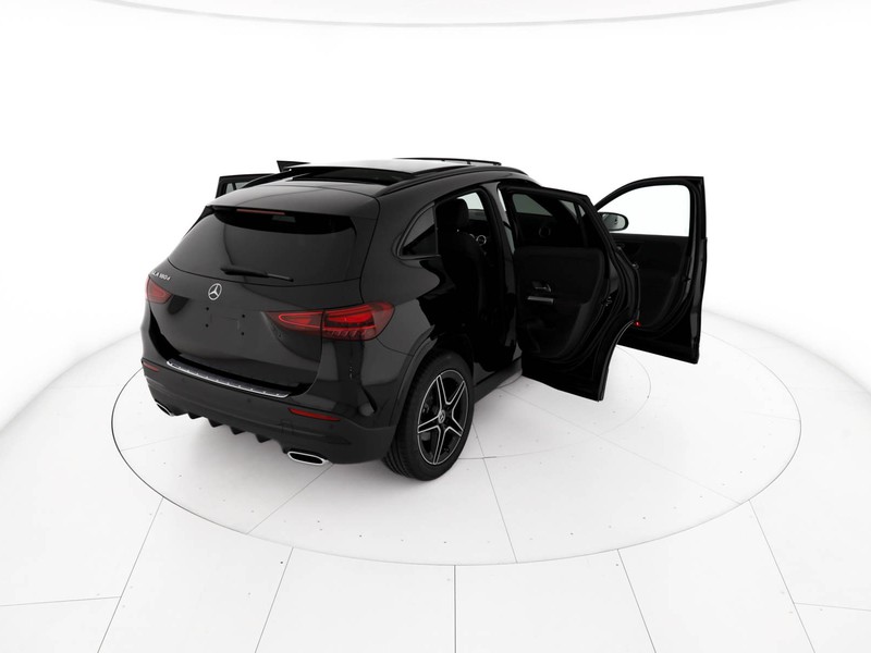 Mercedes GLA 180  d Automatic diesel nero