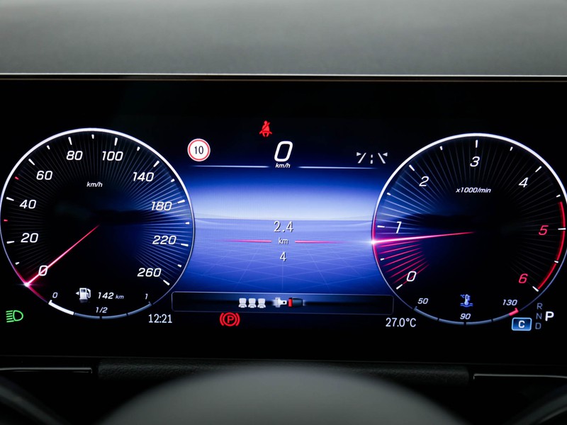 Mercedes GLA 180  d Automatic diesel bianco
