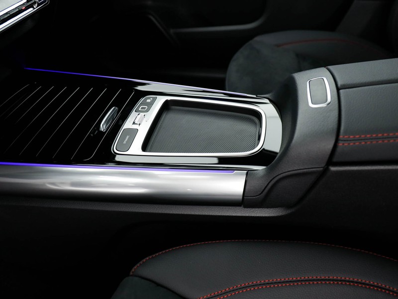 Mercedes GLA 180  d Automatic diesel bianco