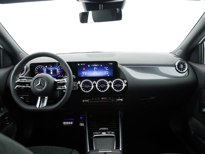 Mercedes GLA 180  d Automatic diesel bianco