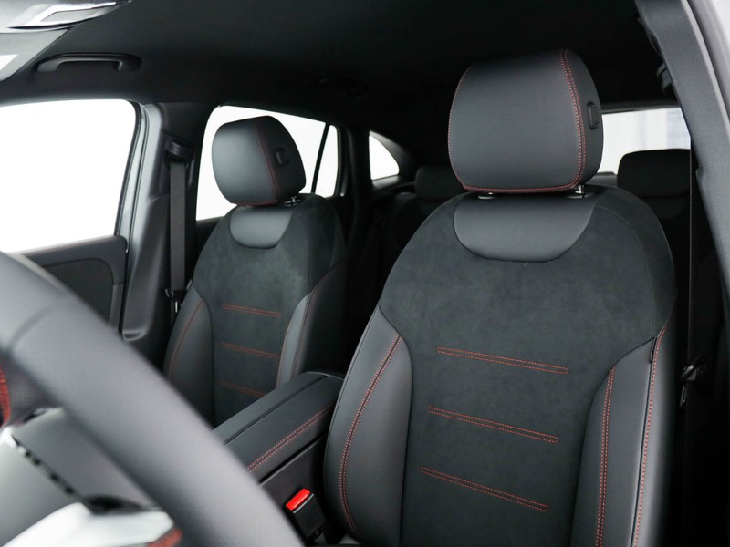 Mercedes GLA 180  d Automatic diesel grigio