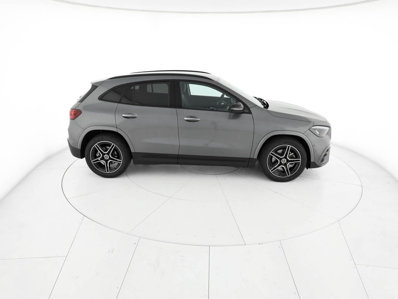 Mercedes GLA 180  d Automatic diesel grigio