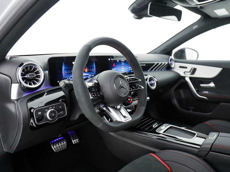 AMG Classe A a amg 35 amg line premium 4matic auto