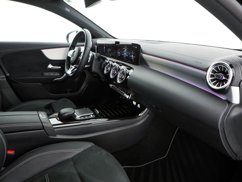 Mercedes Classe A 180 d premium night edition auto
