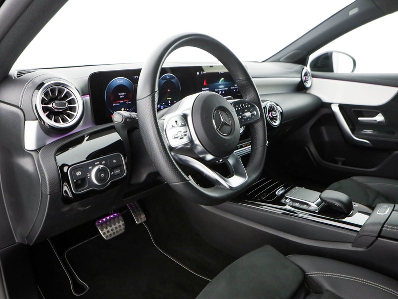 Mercedes Classe A 180 d premium night edition auto