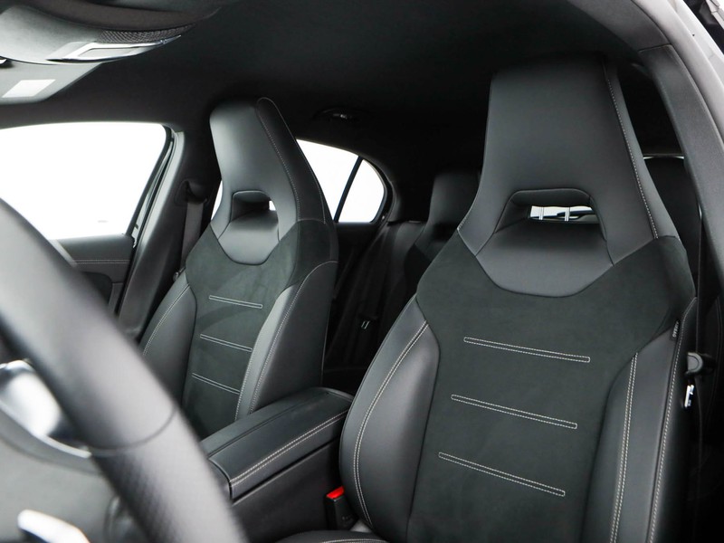 Mercedes Classe A 180 d premium night edition auto