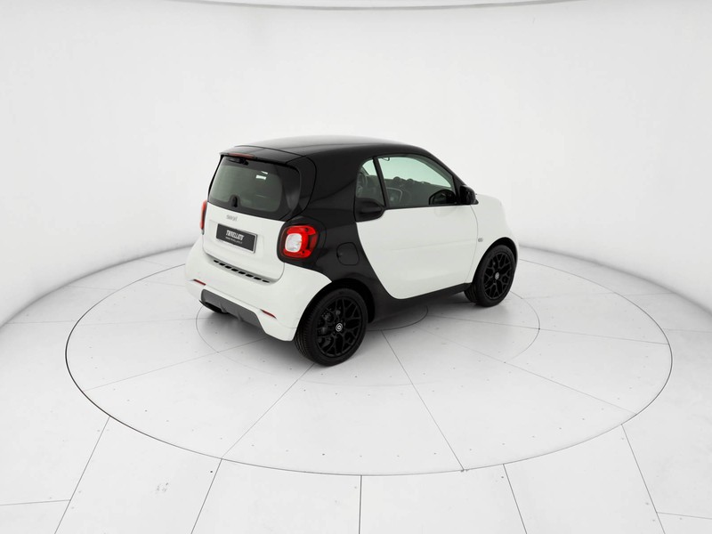 Smart Fortwo 70 1.0 twinamic Passion benzina bianco